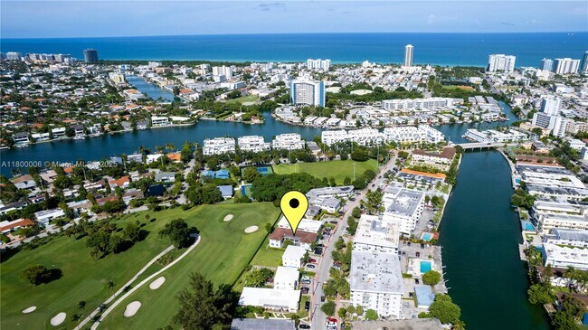 Foto del edificio - 117 S Shore Dr