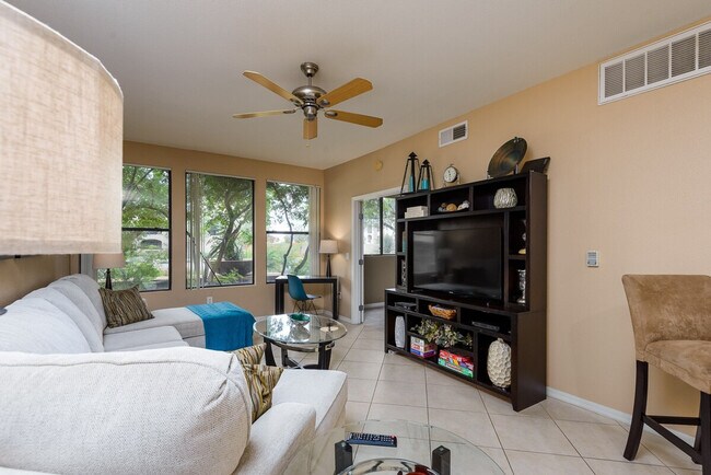 Foto del edificio - 6900 E Princess Dr