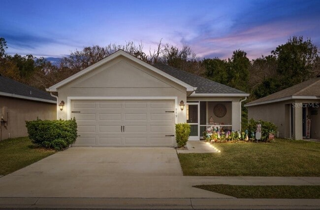 Foto del edificio - 979 Pearly Ridge Ln