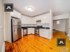 Building Photo - 1728 Beacon St