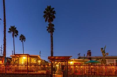 Foto del edificio - 2770 Island Ave