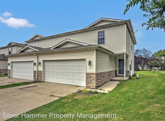 Building Photo - 3 br, 2.5 bath House - 1200 Emma Court
