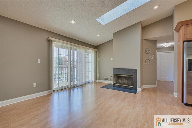 Foto del edificio - 268 Kempsey Dr