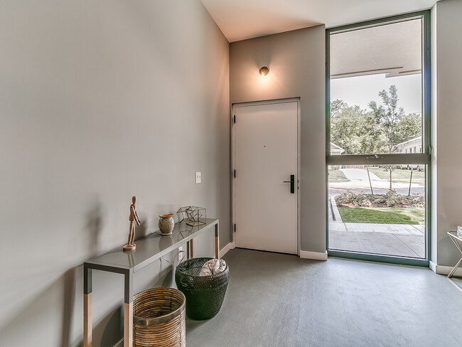 Foto del edificio - 1600 NW 16th St