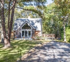 Building Photo - 636 Stephen Hands Path