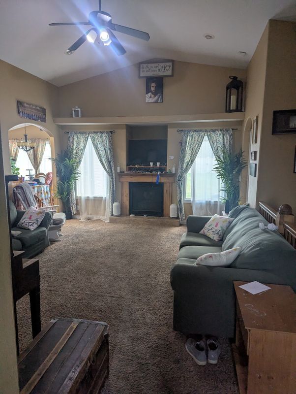 Primary Photo - 2664 Clarence Pl