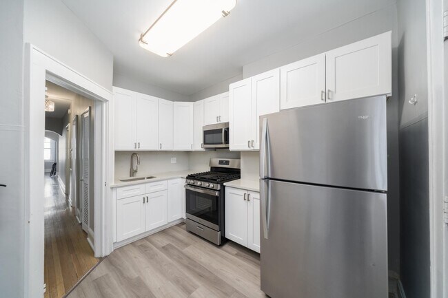 Building Photo - 117 72nd St