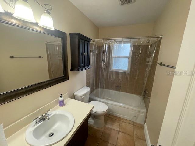 Building Photo - 8067 Candlewoode Dr