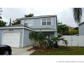Building Photo - 4674 Lakeside Cir