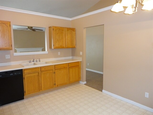 Foto del edificio - 2154 Meadow Glen Blvd