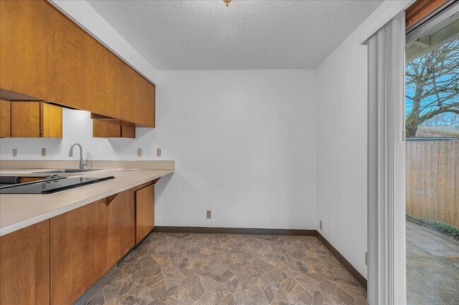 Building Photo - 33767 SE Santosh St