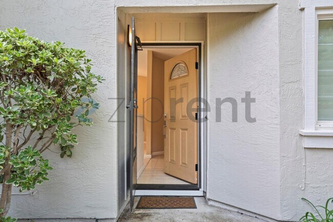 Foto del edificio - 6 Sandpebble Ct