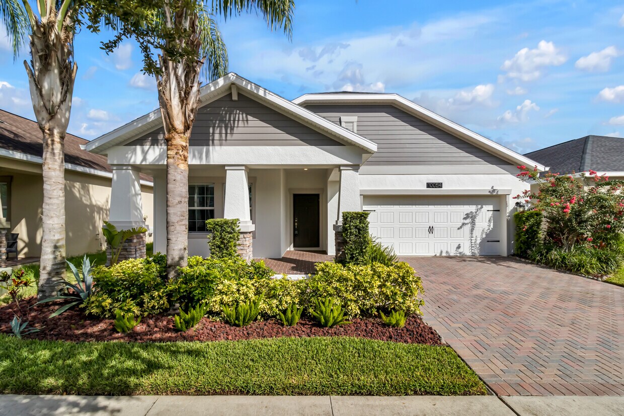 Foto principal - 10054 Pecan Hickory Way
