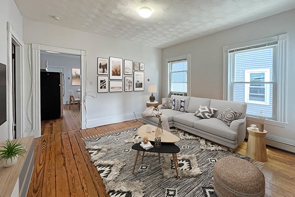 Building Photo - 337 Beacon St