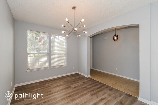 Building Photo - 15749 Lexington Park Blvd