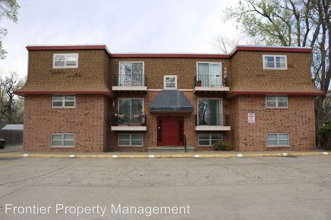 Building Photo - 714 Humboldt St