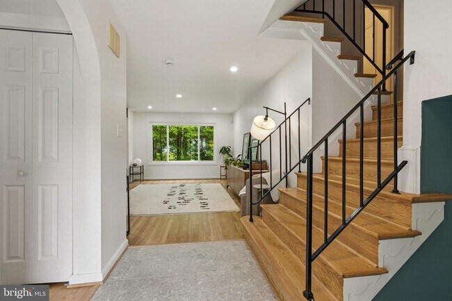 Building Photo - 12422 Parkton St