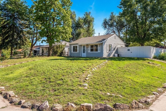 Photo - 1150 Beeler St (Aurora, CO) House