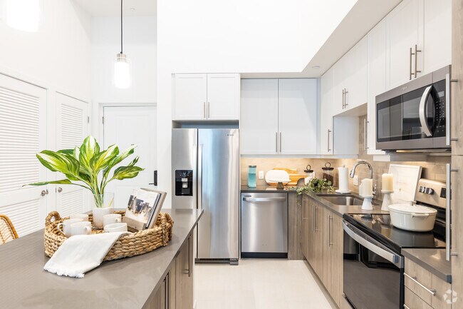 1 habitación, 1 baño - 744 pies cuadrados - Vesada