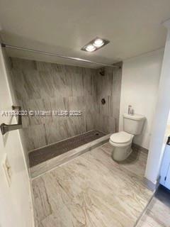 Foto del edificio - 3960 Oaks Clubhouse Dr