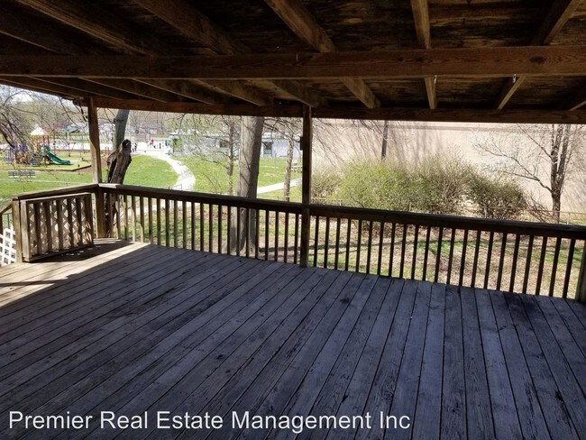 Building Photo - 5 br, 1.5 bath House - 730 N Aztec Dr.