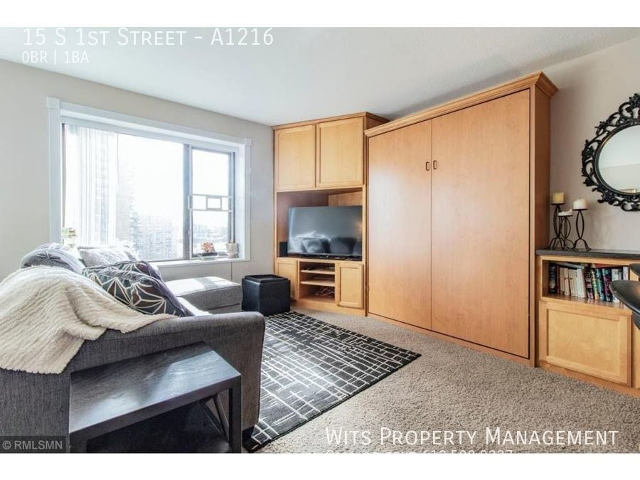Primary Photo - 15 S 1st St
