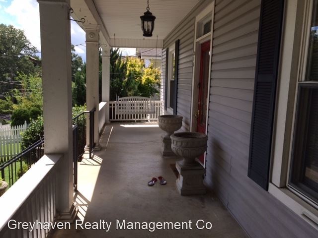 Building Photo - 2 br, 1 bath House - 311 Crewdson Avenue