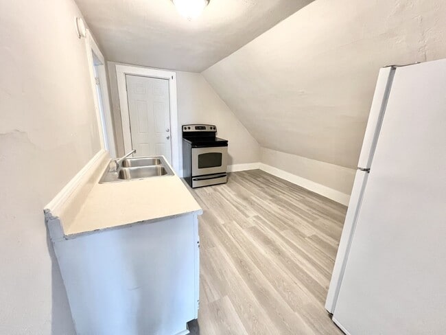 Foto del edificio - 908 W Bell Ave