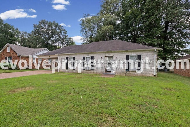 Building Photo - 5331 Pipers Gap Dr