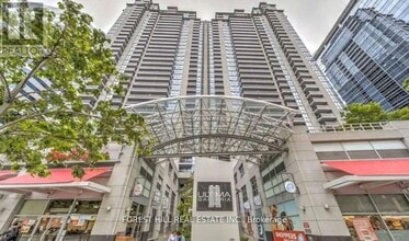 Building Photo - 4968 Yonge St