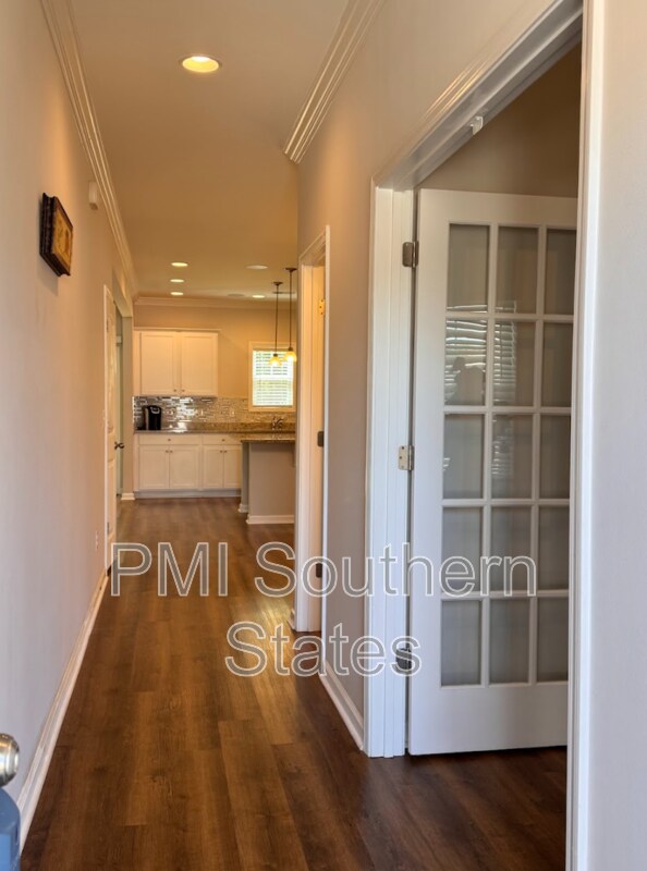 Foto del edificio - 320 Alameda Ln