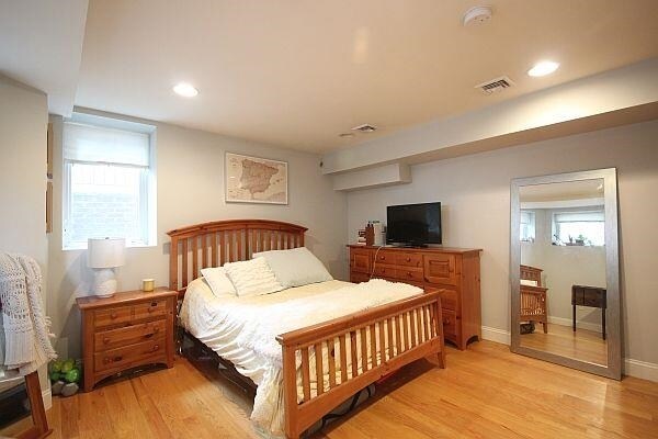 Building Photo - 1135 Bloomfield St