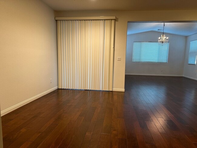Building Photo - SUMMERLIN WEST** GATED COMMUNITY**12320 Ki...