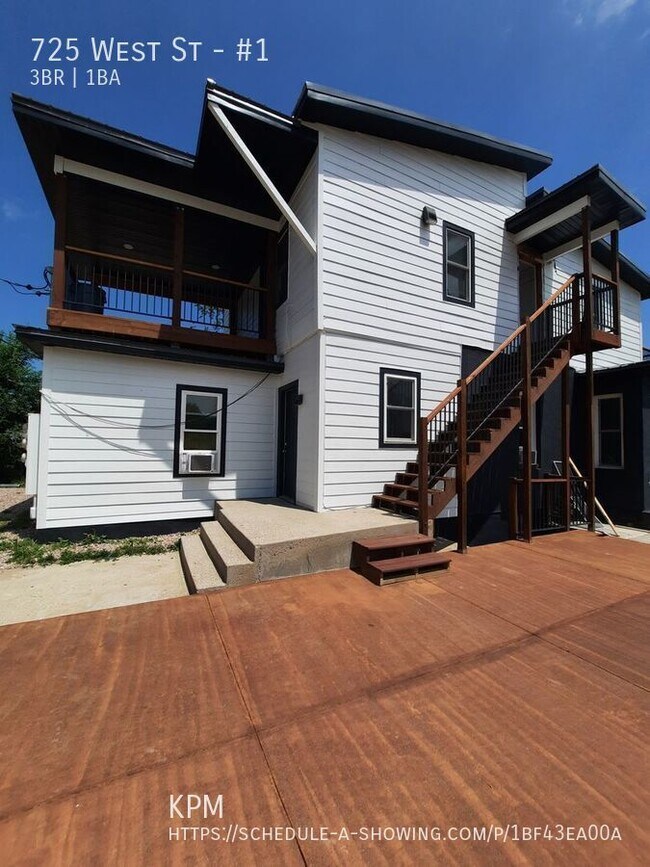 Building Photo - 725 West St