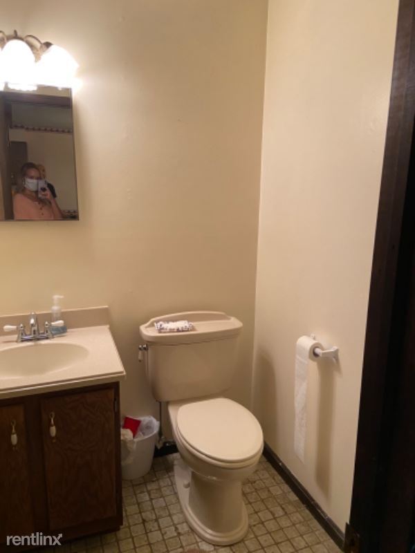 Building Photo - 2 br, 2 bath Condo - 6 Village Way 3 Unit 3