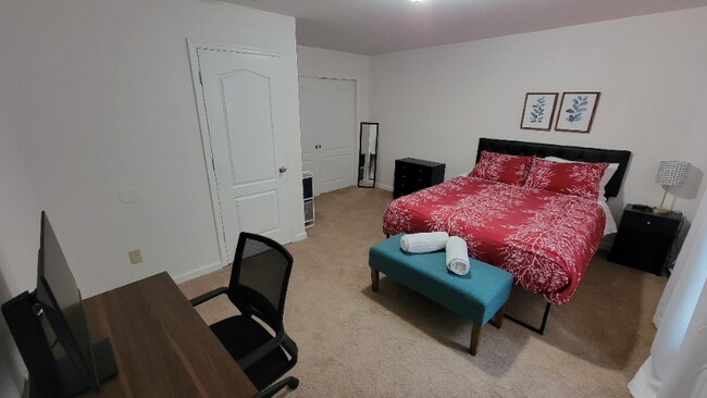 Foto del edificio - 1510 E Henry St