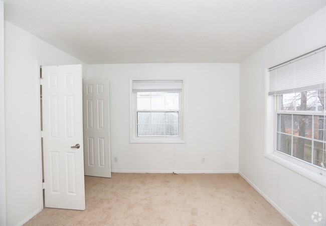 3 BR 2 BA - Parks Edge