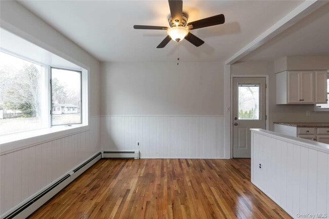 Building Photo - 5 Ashland St