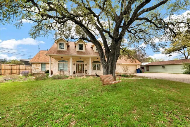 Foto del edificio - 3701 Del Robles Dr