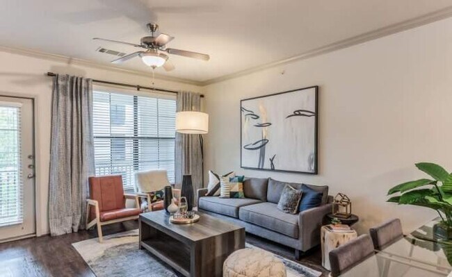 Building Photo - 1 bedroom in Houston TX 77055