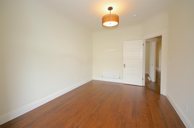 Building Photo - 1674 Filbert St