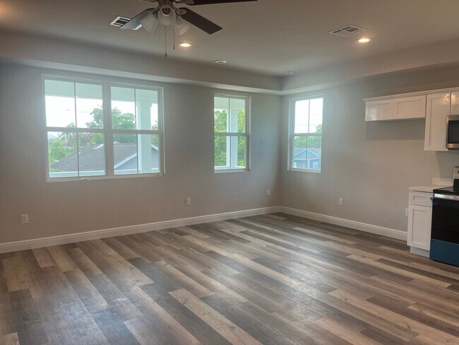 Building Photo - 3125 Industrial Ct