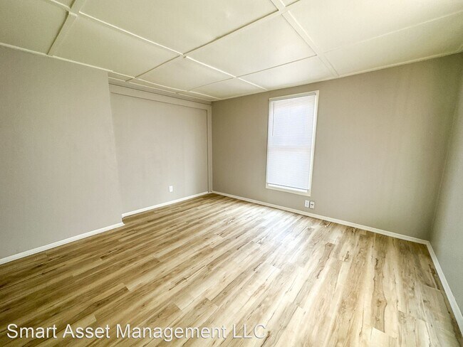 Building Photo - 4 br, 1 bath House - 416 Dunbar Ave