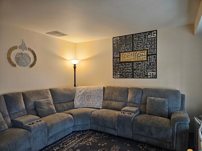 Foto del edificio - 10956 S 76th Ave