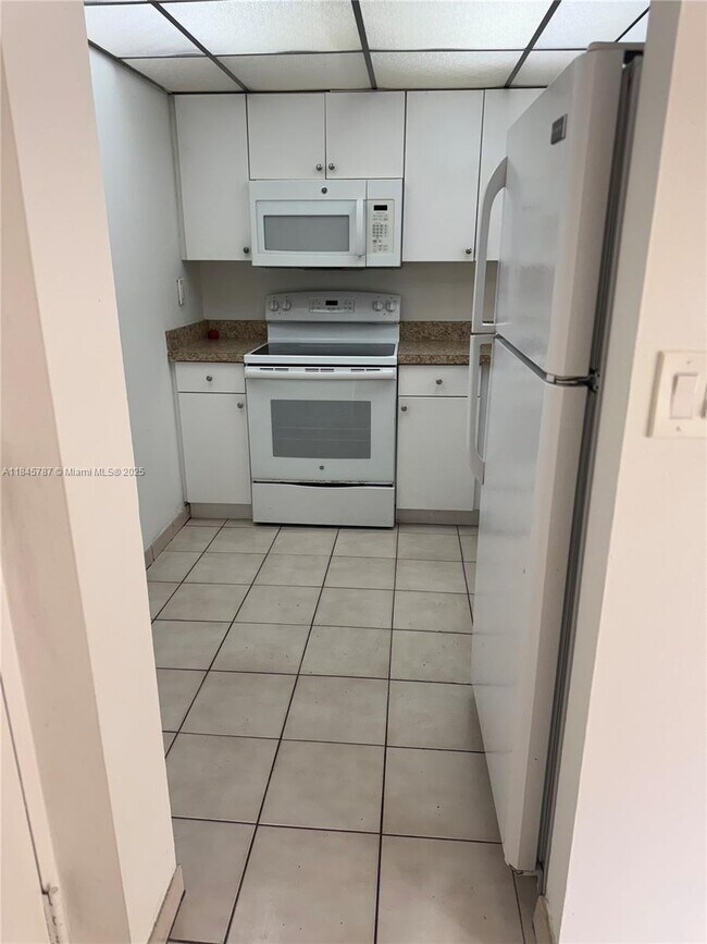 Foto del edificio - 11780 SW 18th St