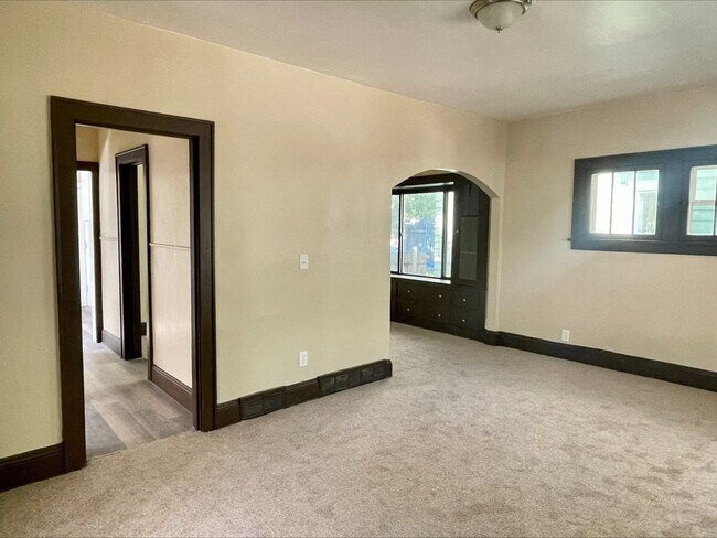 Foto del edificio - 1022 Herberich Ave