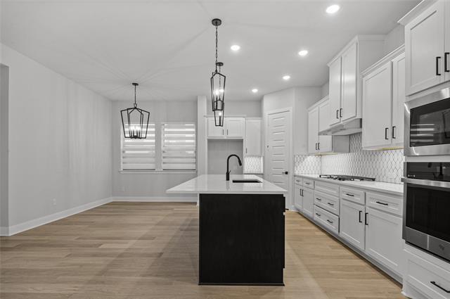 Building Photo - 721 Sugar Fld Dr