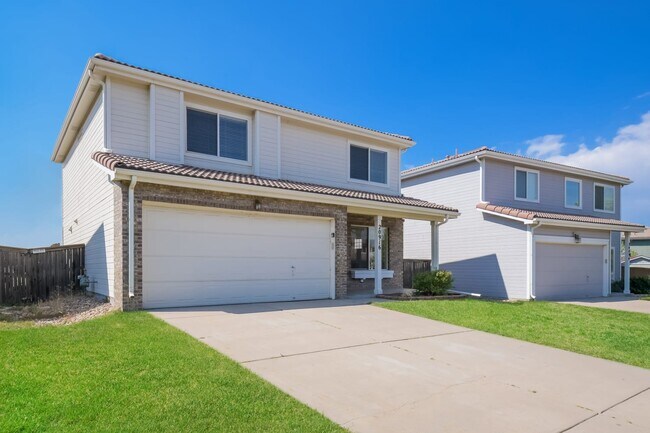 Foto del edificio - 20916 E 39Th Avenue