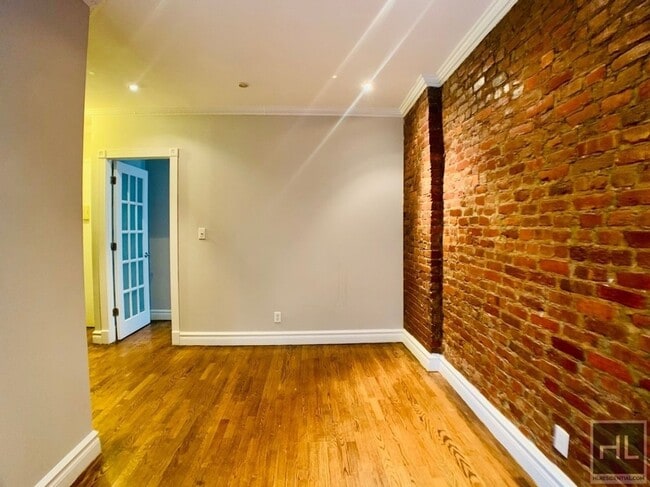Foto del edificio - East 13th Street