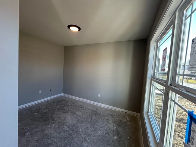 Building Photo - 204 Brescia Dr